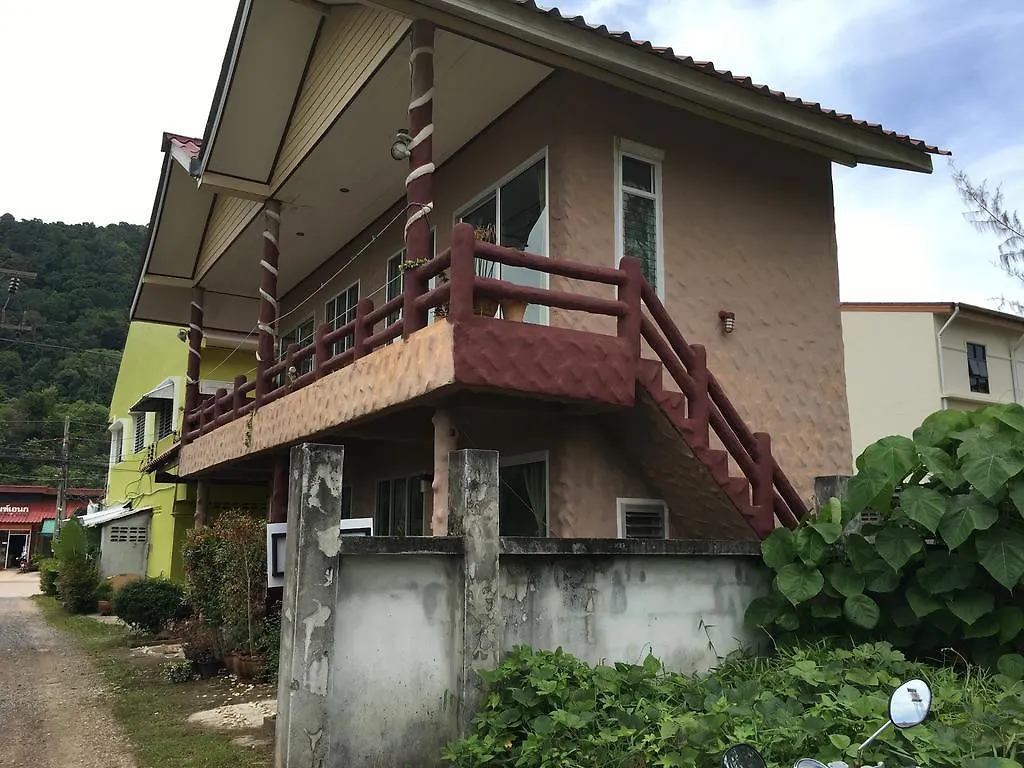 Fasia Apartment Ko Lanta Thaiföld